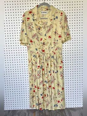 Ella Simone short-sleeve floral button-front midi length dress Size Small
